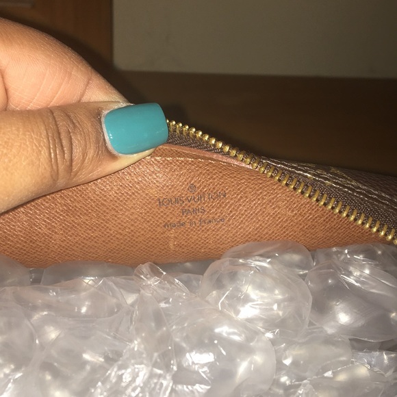 Louis Vuitton purse - Picture 3 of 5